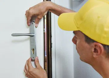 Metro Master Locksmith Longmeadow, MA 413-274-2809 Metro Master Locksmith Longmeadow, MA 413-274-2809 - 1-Locksmith-Service