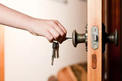 Metro Master Locksmith Longmeadow, MA 413-274-2809 Metro Master Locksmith Longmeadow, MA 413-274-2809